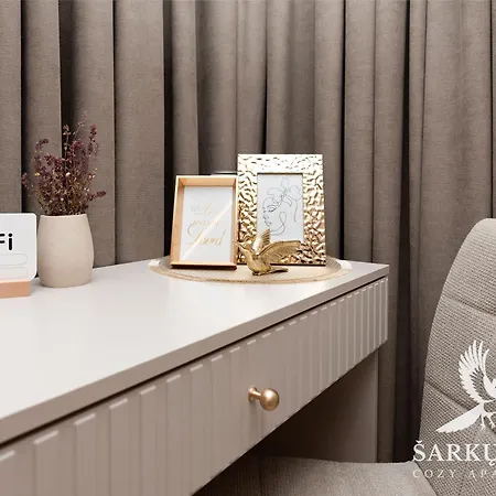 Sarkuguzta Cozy Lägenhet